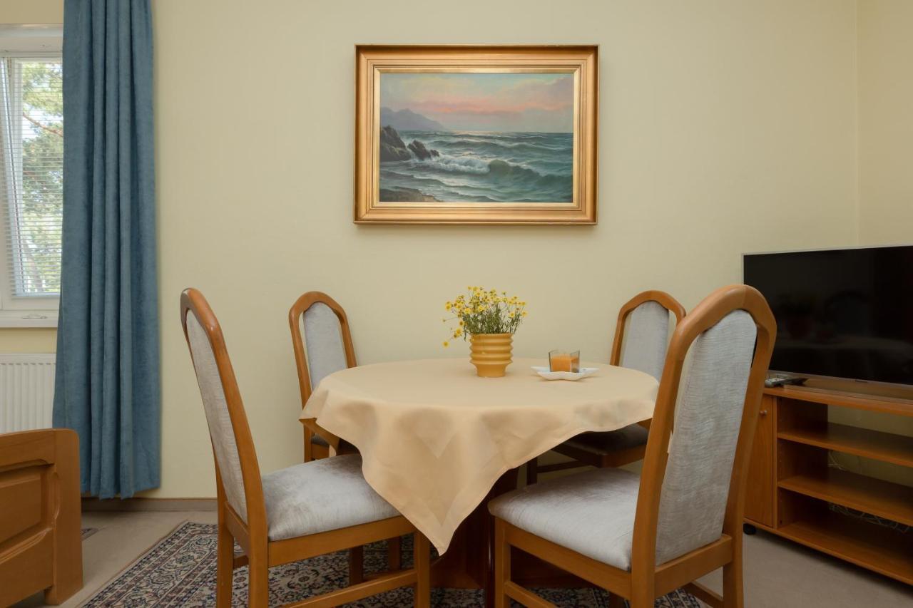 Pod Lwem Apartman Pobierowo Kültér fotó