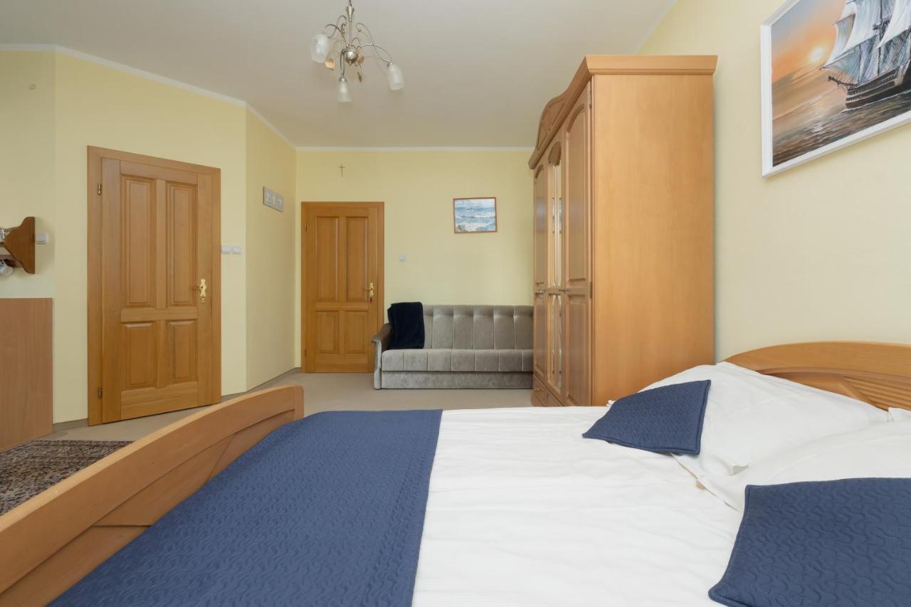 Pod Lwem Apartman Pobierowo Kültér fotó
