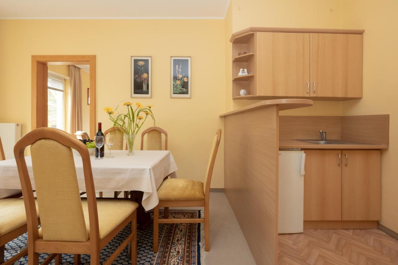 Pod Lwem Apartman Pobierowo Kültér fotó