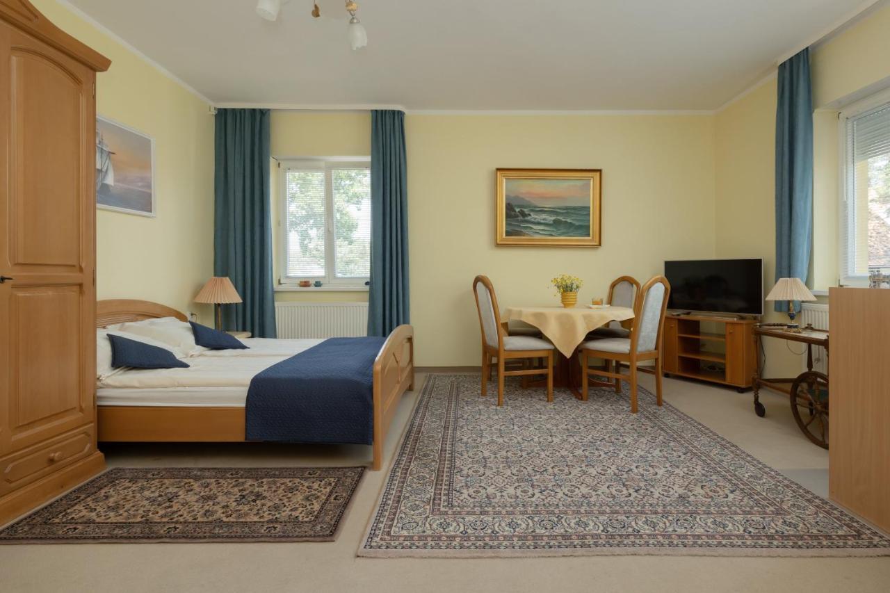 Pod Lwem Apartman Pobierowo Kültér fotó