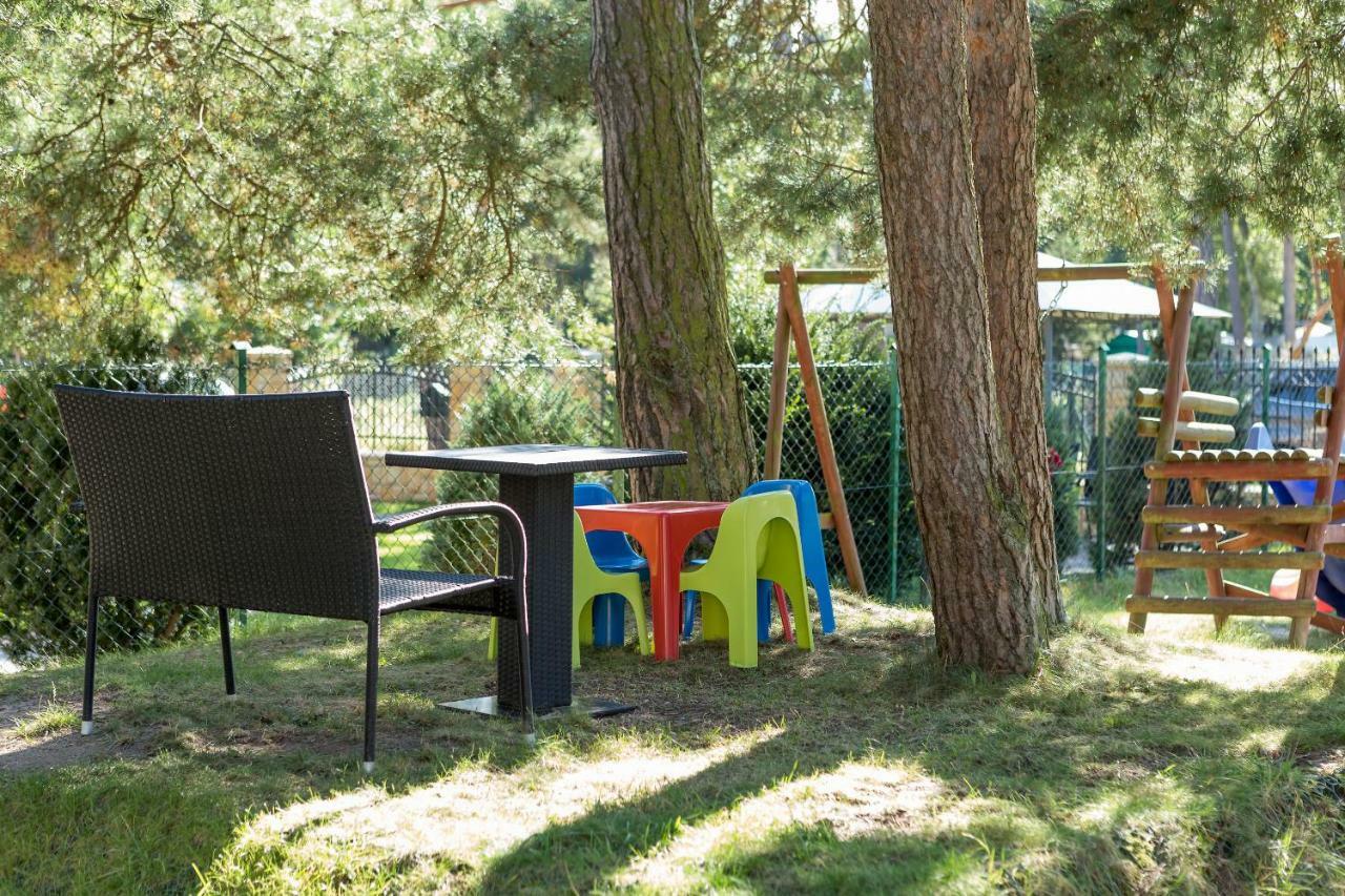Pod Lwem Apartman Pobierowo Kültér fotó